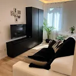 Apartment Ferrarese209 *