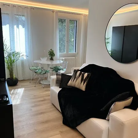 Apartment Ferrarese209
