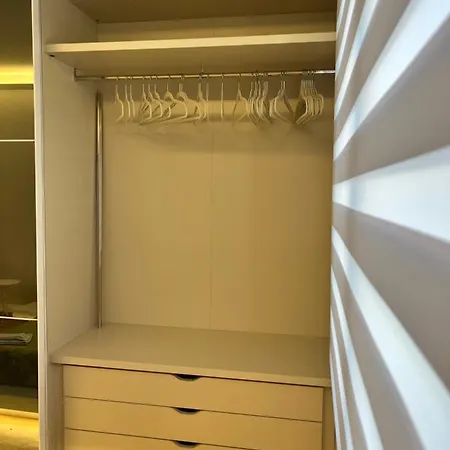 Apartment Ferrarese209